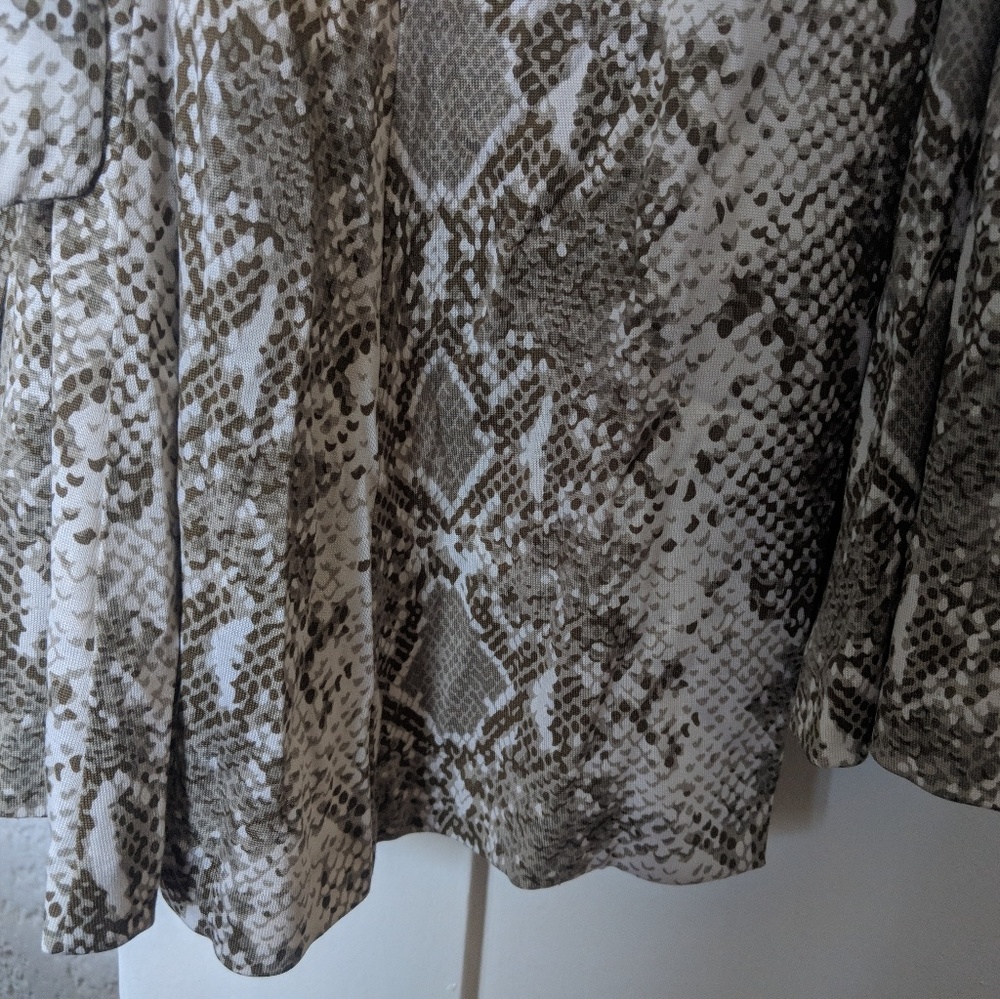 Diane Von Furstenberg Python Print Wrap Dress Nwot - image 4